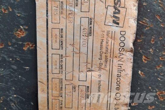 Develon Hitch Mini excavadoras < 7t