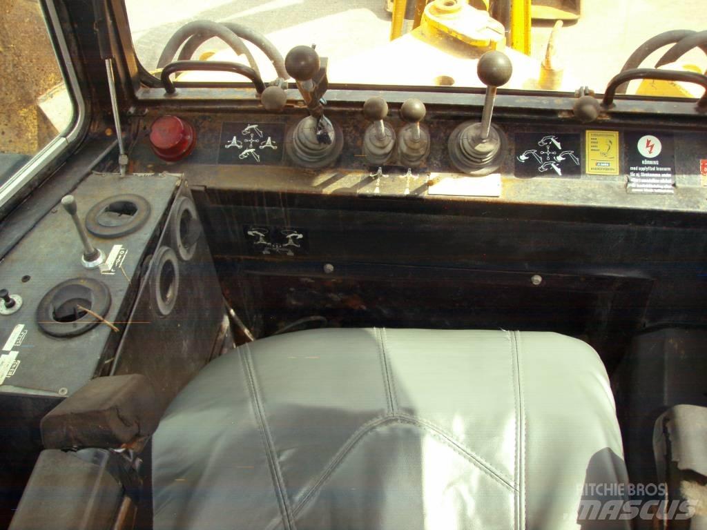 Hymas 900 T Retrocargadoras