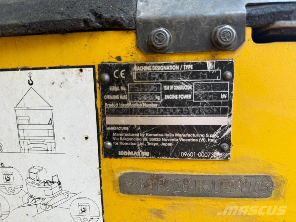 Komatsu PC 138 US-11 Excavadoras de cadenas