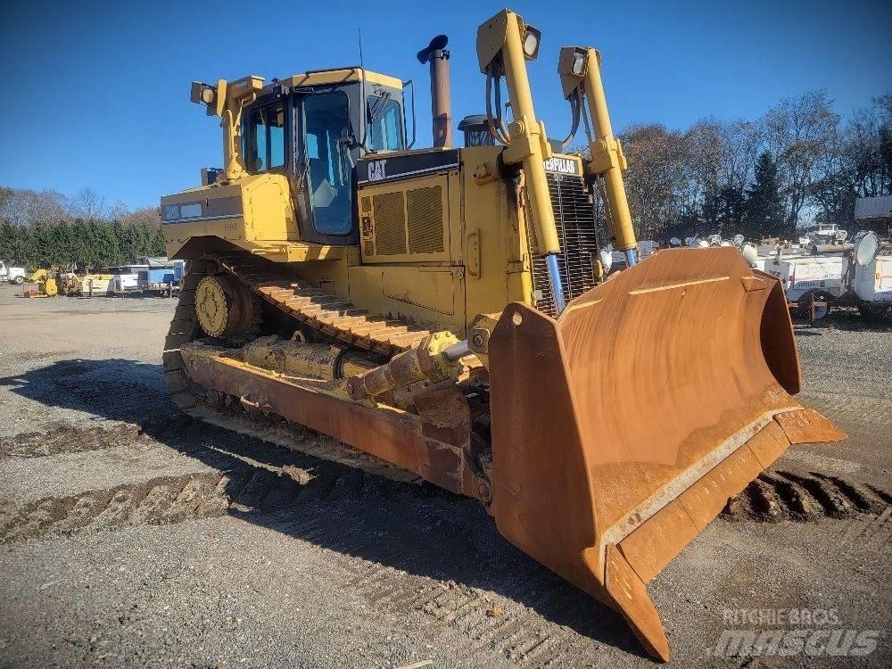 CAT D 8 R Buldozer sobre oruga