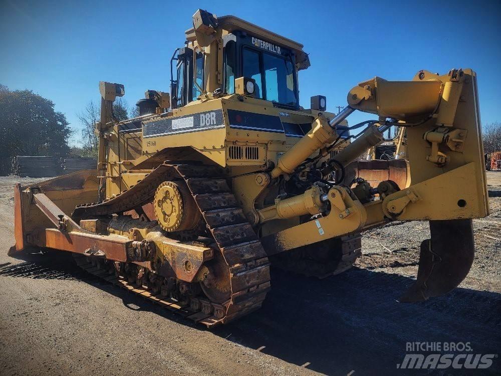 CAT D 8 R Buldozer sobre oruga