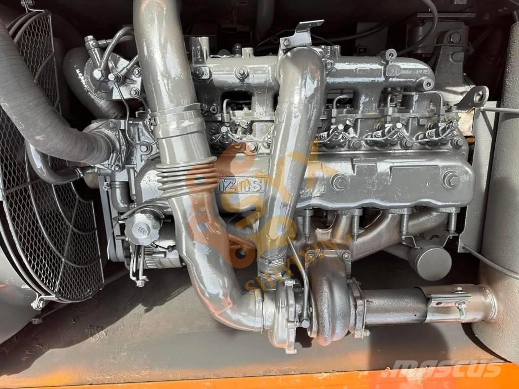 Hitachi EX 200 Excavadoras de cadenas
