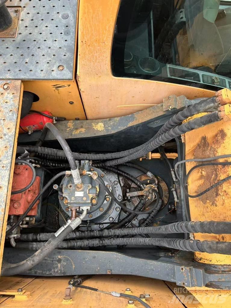 Hyundai 330LC-9S Excavadoras de cadenas