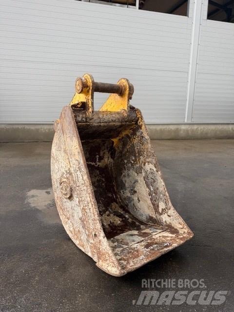 JCB 7-8 TON Retroexcavadoras
