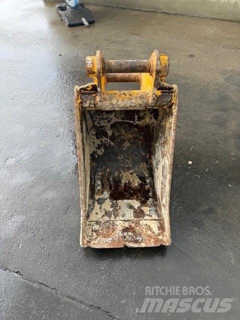 JCB 7-8 TON Retroexcavadoras