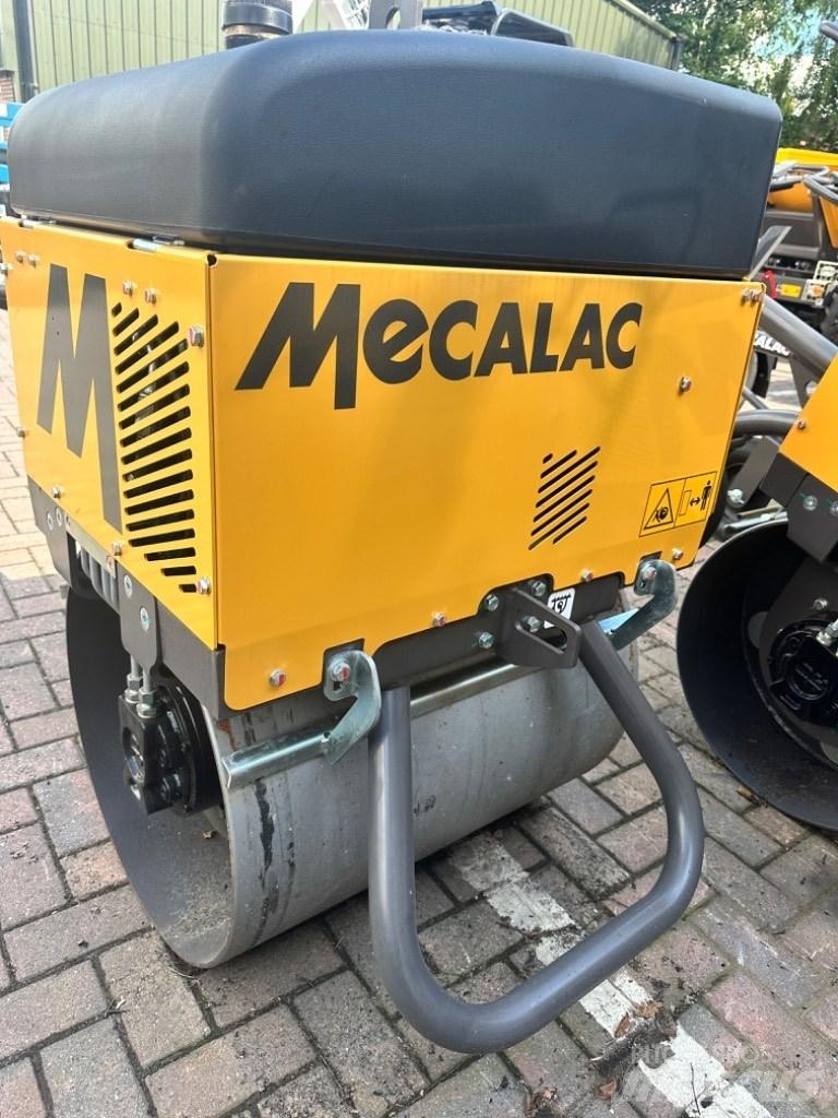 Mecalac MBR71 Rodillos de un solo tambor