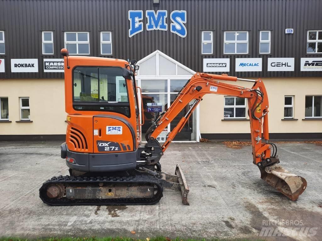 Doosan DX 27 Z Mini excavadoras < 7t