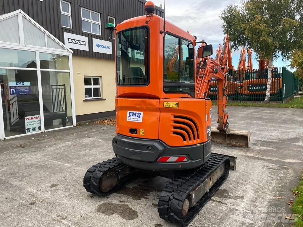 Doosan DX 27 Z Mini excavadoras < 7t