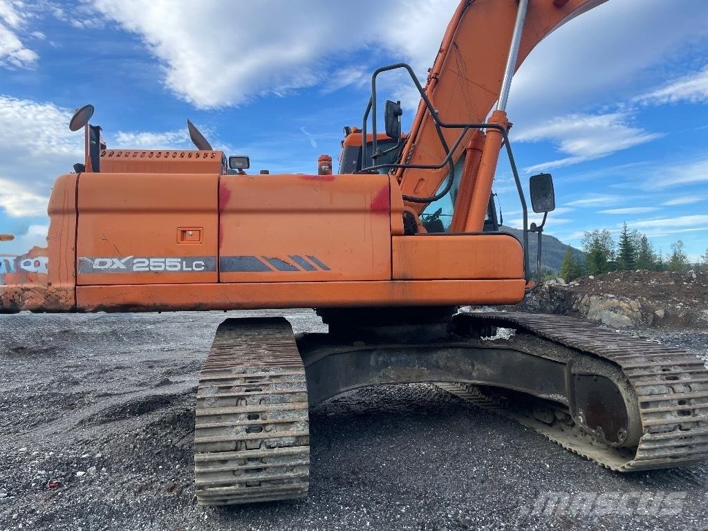 Doosan DX 255 LC-3 Excavadoras de cadenas