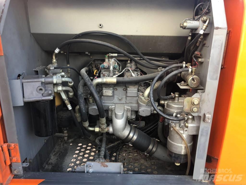 Hitachi ZX 210 LC-3 Excavadoras de cadenas