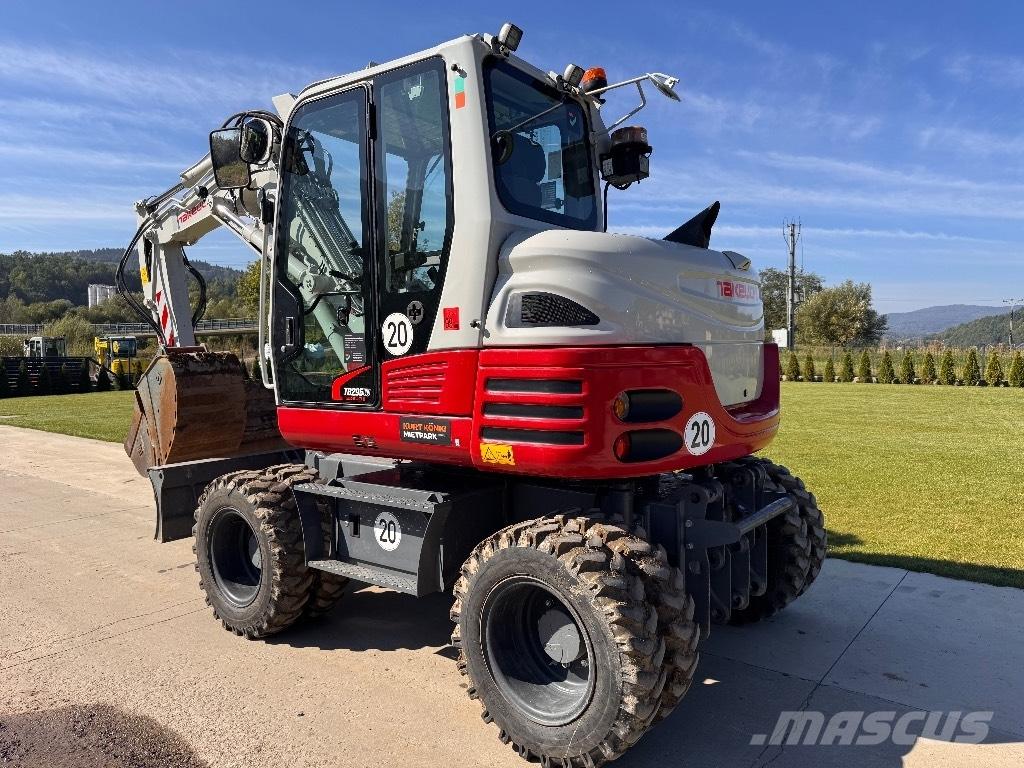 Takeuchi TB 295 W Excavadoras de ruedas