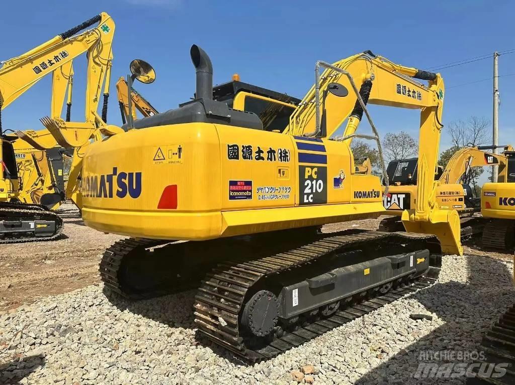 Komatsu PC 210-8 Excavadoras de cadenas