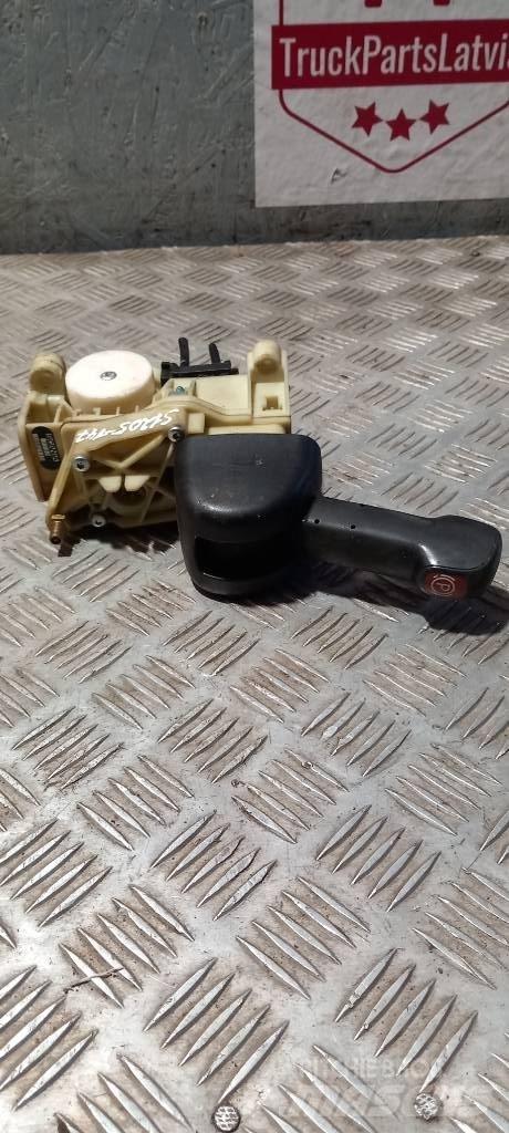 Scania R 440.   1882115 Frenos