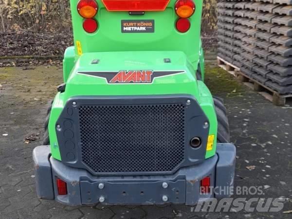 Avant 645 i Minicargadoras