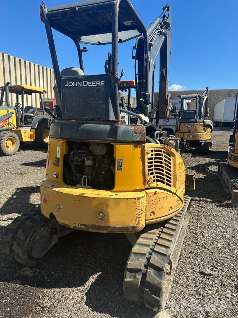 John Deere 27 D Mini excavadoras < 7t