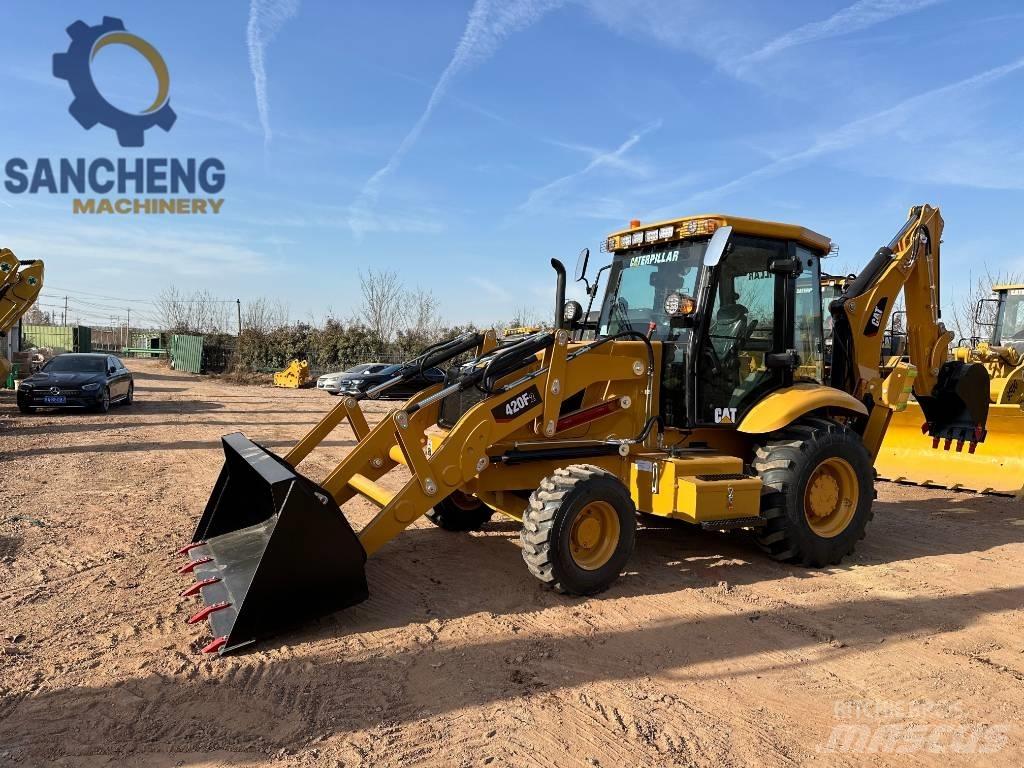 CAT 420 F2 Retrocargadoras