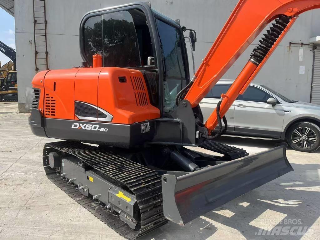 Doosan DX 60-9 C Mini excavadoras < 7t
