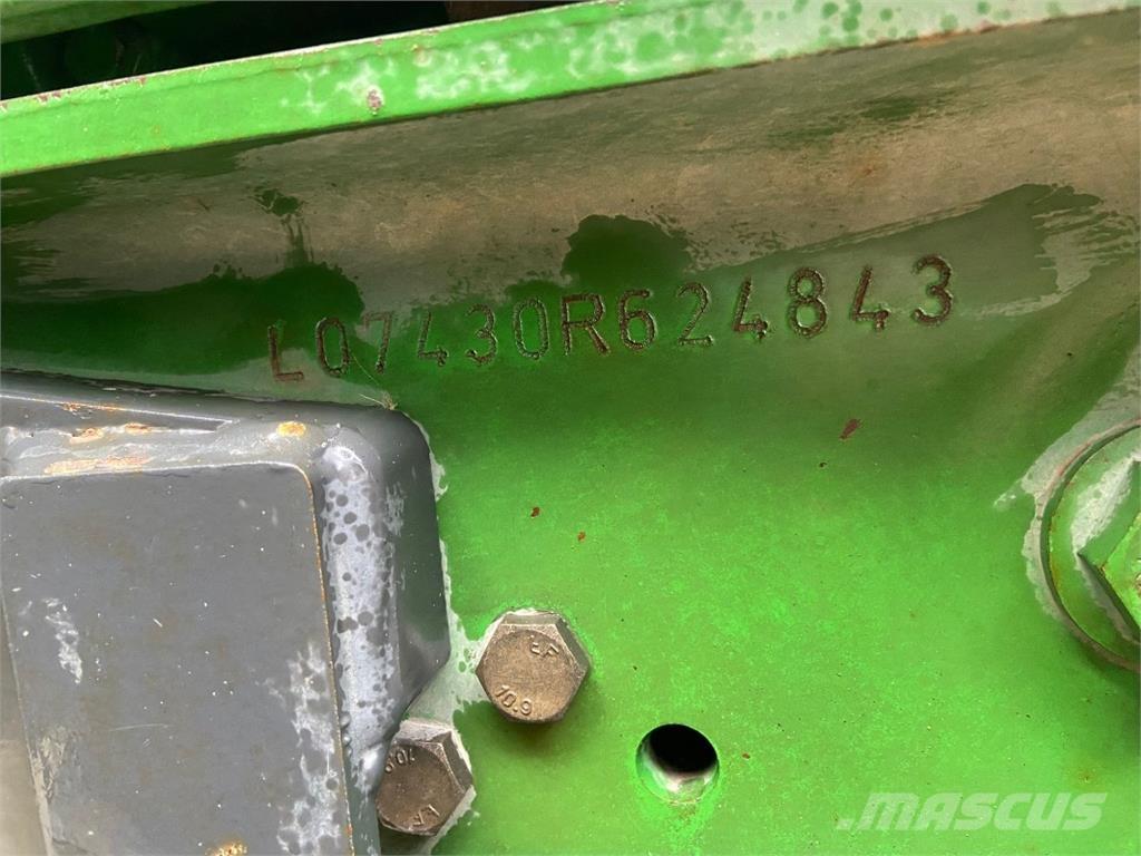 John Deere 7430 Tractores