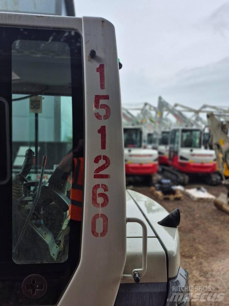 Takeuchi TB 250 Mini excavadoras < 7t