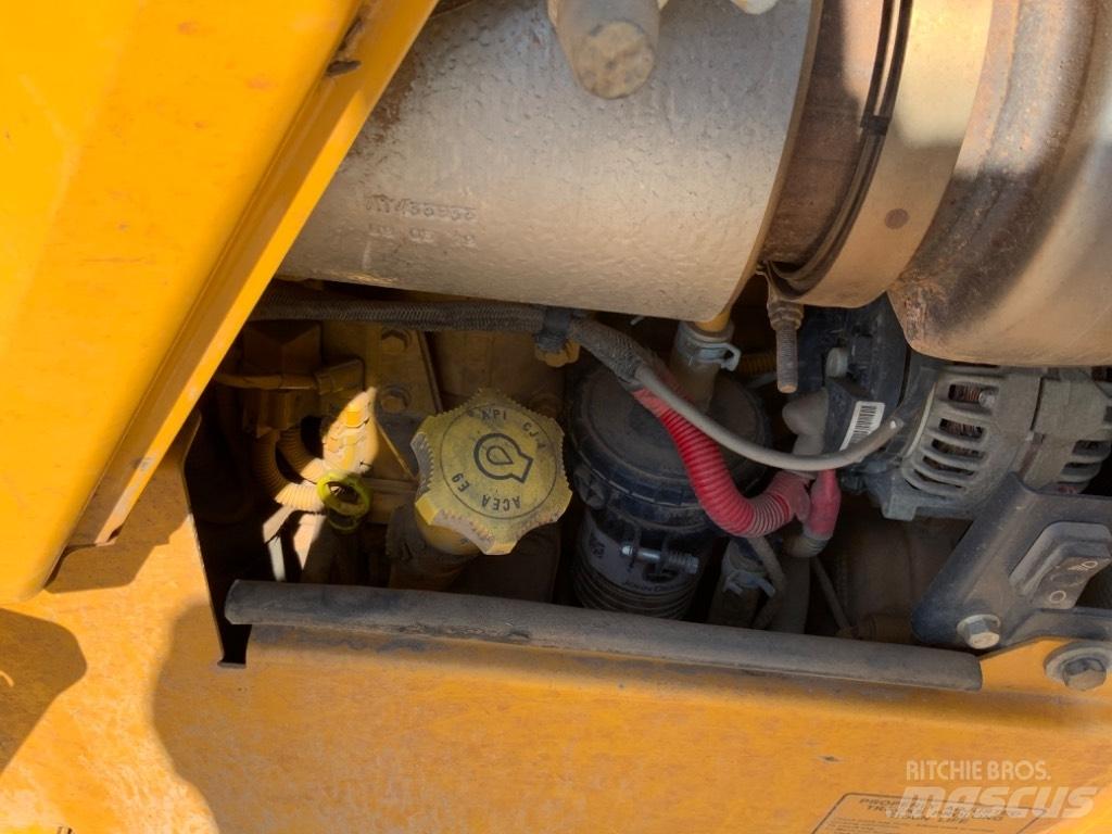 John Deere 750 K Buldozer sobre oruga