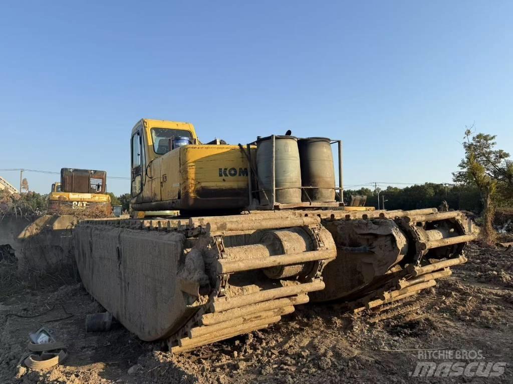 Komatsu PC 200-6 Excavadoras anfibio