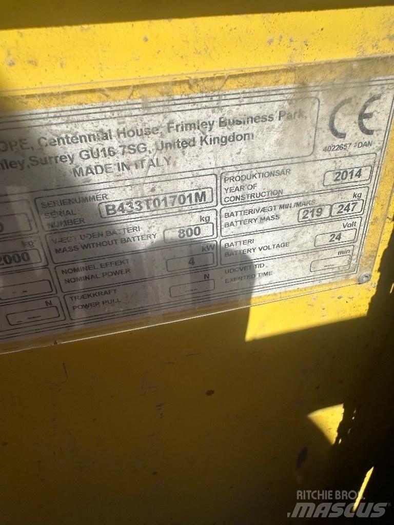 Hyster P 2.0 Apiladores eléctricos autopropulsados