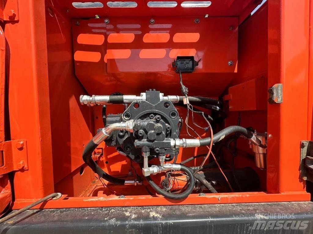 Doosan DX 225 LC-9 Excavadoras de cadenas