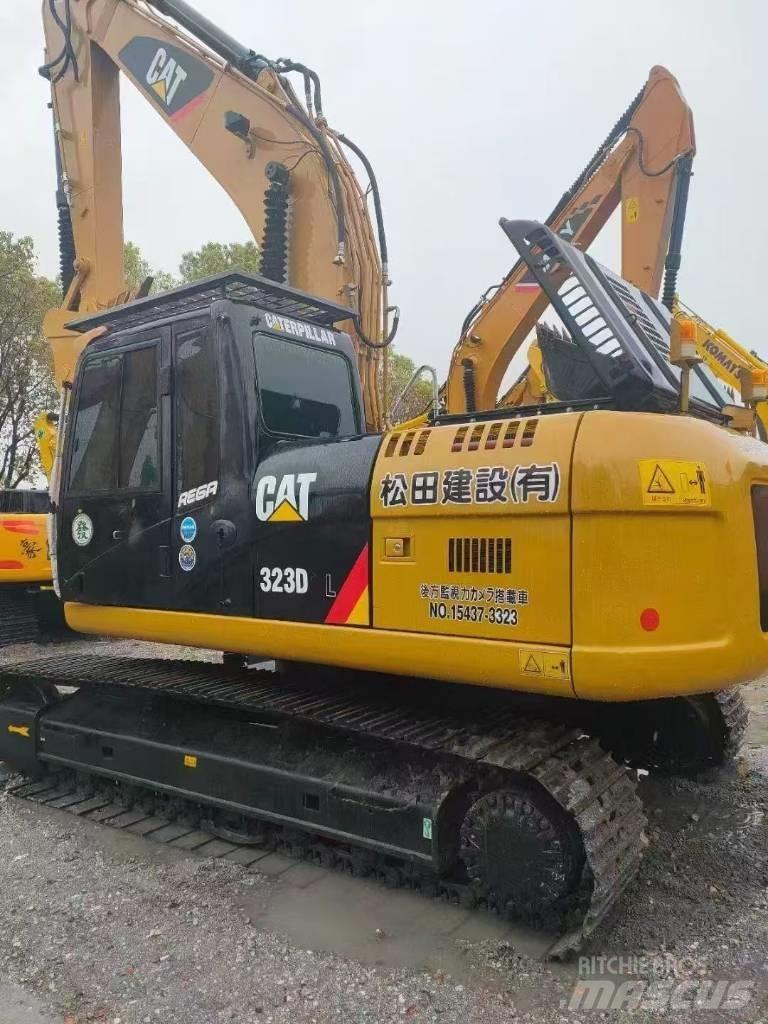 CAT 323D2 Excavadoras de cadenas