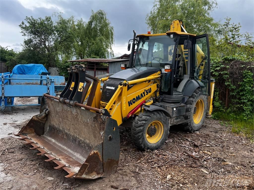 Komatsu WB93R-8 Construcción - Otros