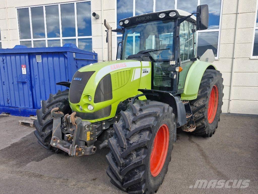 CLAAS Arion 640 Tractores