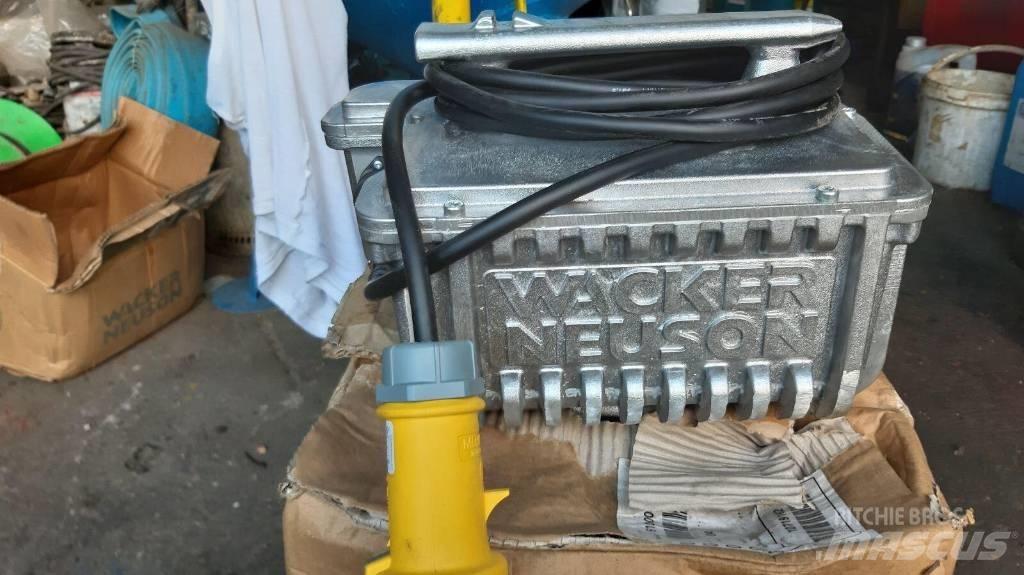 Wacker Neuson 110 V Construcción - Otros
