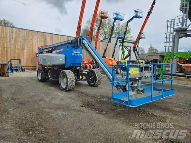 Genie ZX 135/70 Plataforma de trabajo articulada