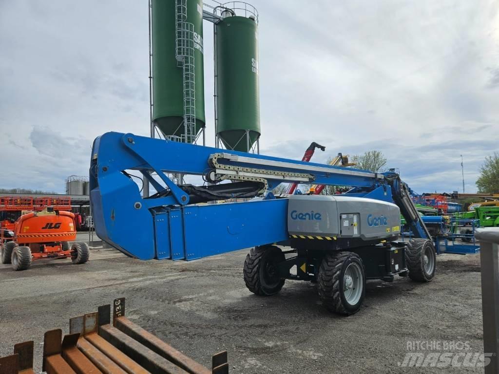 Genie ZX 135/70 Plataforma de trabajo articulada