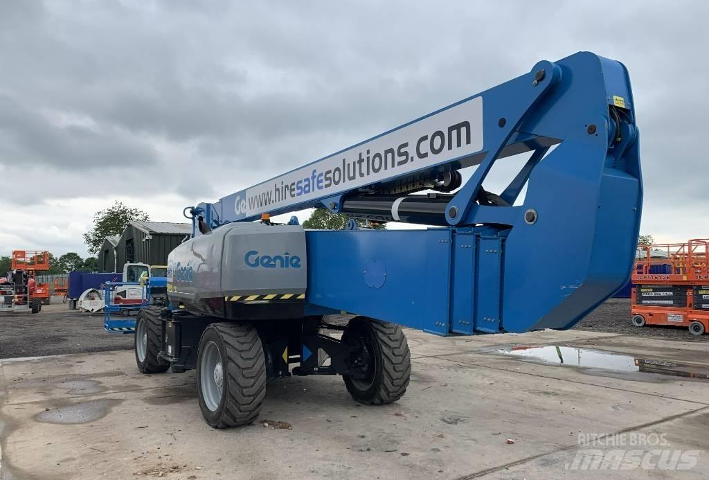 Genie ZX 135/70 Plataforma de trabajo articulada
