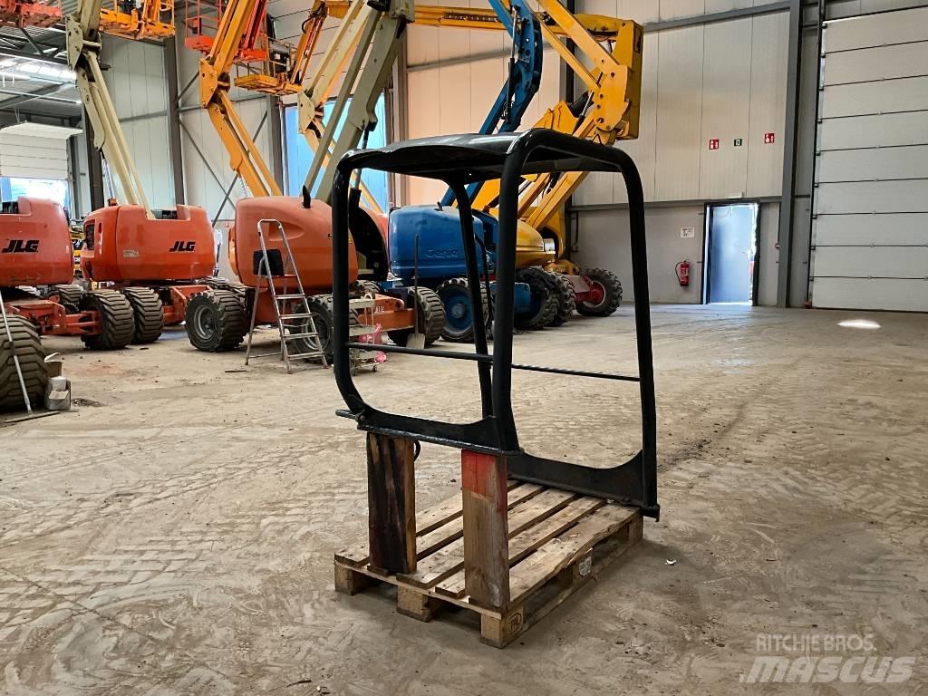 Kubota U 27-4 Cabinas e interior