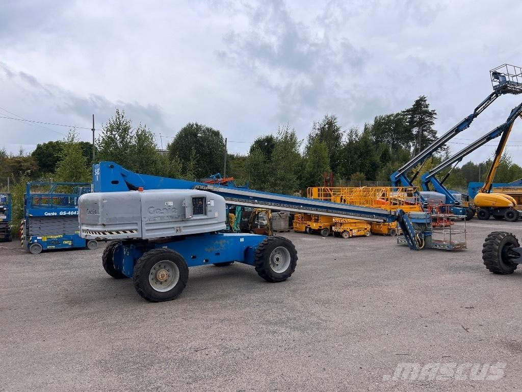 Genie S 85 Plataforma de trabajo articulada