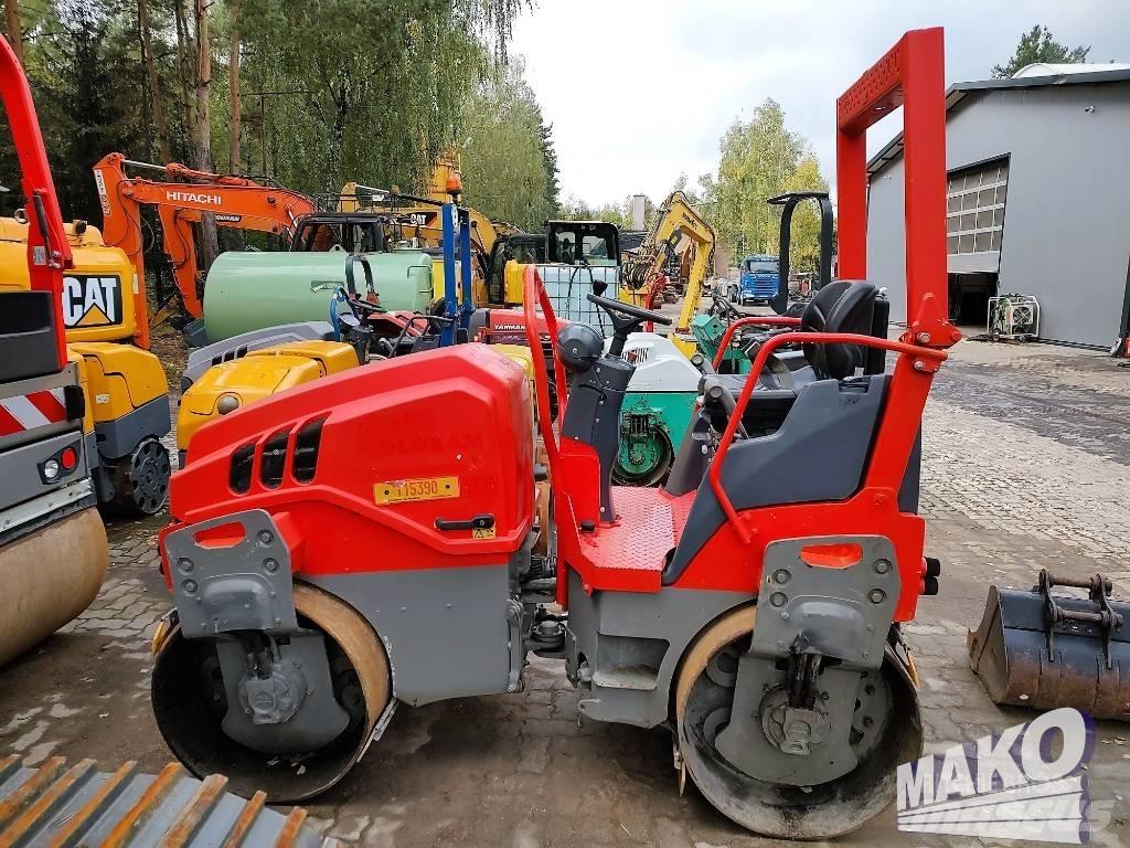 Hamm HD 12 VV Rodillos de doble tambor