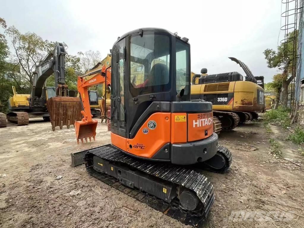 Hitachi ZX50U Mini excavadoras < 7t