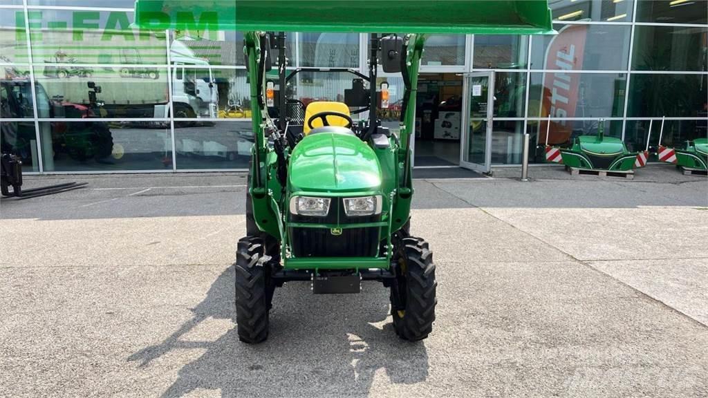 John Deere 3025E Tractores