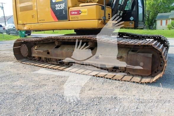 CAT 323FL Excavadoras de cadenas