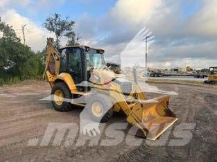CAT 420F2 Retrocargadoras
