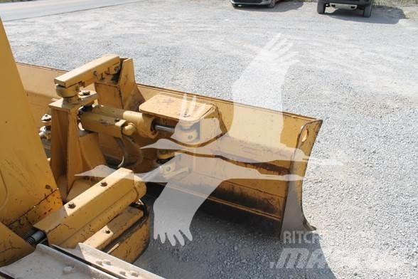 CAT D3C XL Buldozer sobre oruga