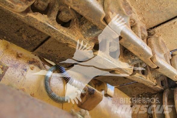 CAT D4K2 LGP Buldozer sobre oruga