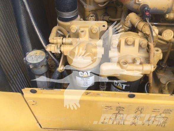 CAT D6K2 LGP Buldozer sobre oruga