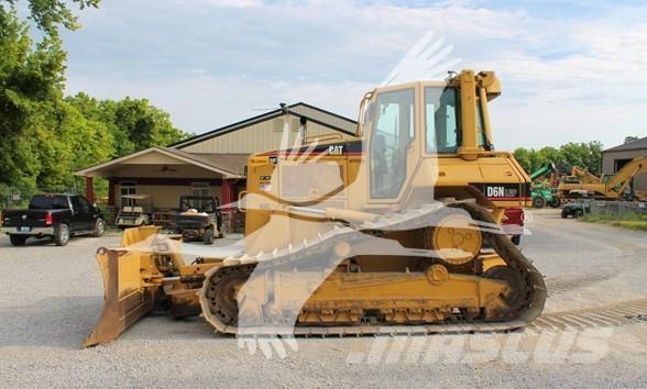 CAT D6N LGP Buldozer sobre oruga