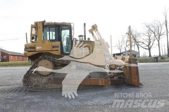 CAT D6R XL Buldozer sobre oruga