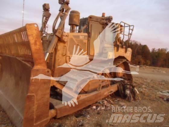 CAT D6T Buldozer sobre oruga