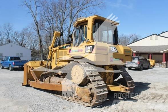CAT D6T XL Buldozer sobre oruga