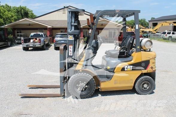 CAT GP25N Carretillas diesel