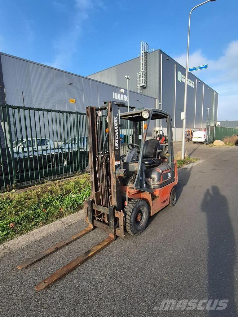 Nissan pd01a15po Carretillas LPG